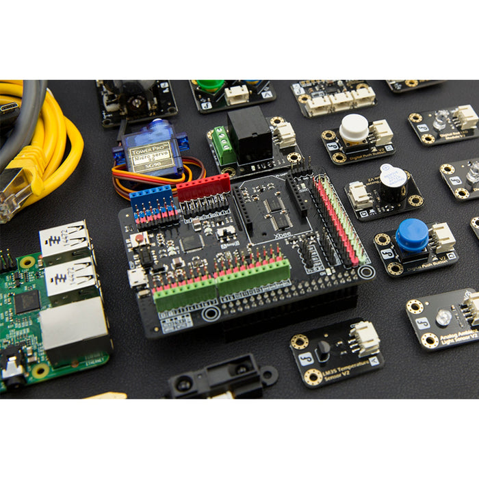 Advanced Kit for Raspberry Pi 2 (Windows 10 IoT Compatible)