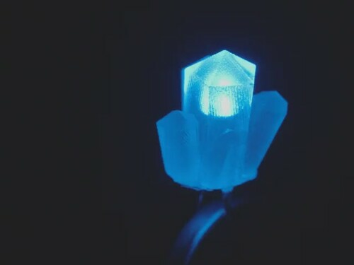 dLUX-dLITE Blue Crystal Shape LEDs 5 Pack by Unexpected Labs