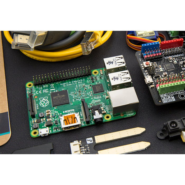 Advanced Kit for Raspberry Pi 2 (Windows 10 IoT Compatible)