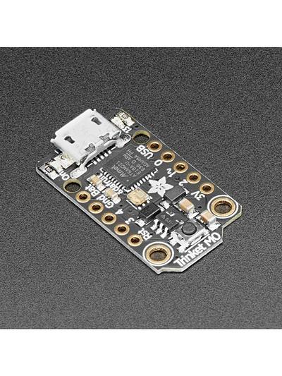 Adafruit Trinket M0 - for use with CircuitPython  Arduino IDE