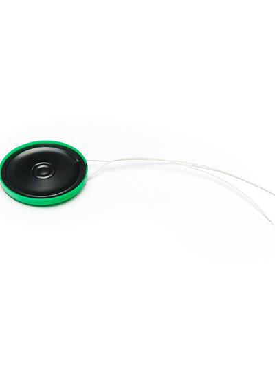 Green Speaker with wires