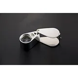 Mini Illuminated Loupe 30X / Magnifier with LED Lights - Image 4