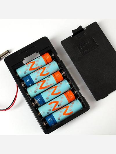 6 x AA battery holder with 5.5mm/2.1mm plug