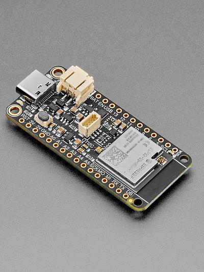 ESP32-S3 Reverse TFT Feather with w.FL Antenna