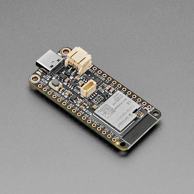 ESP32-S3 Reverse TFT Feather with w.FL Antenna