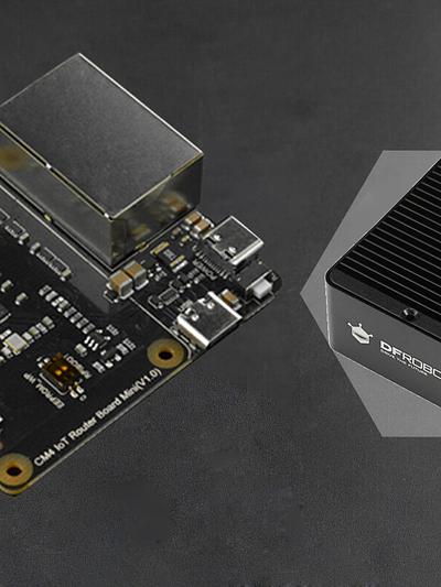 Raspberry Pi CM4 IoT Router Carrier Board Mini with Metal Case