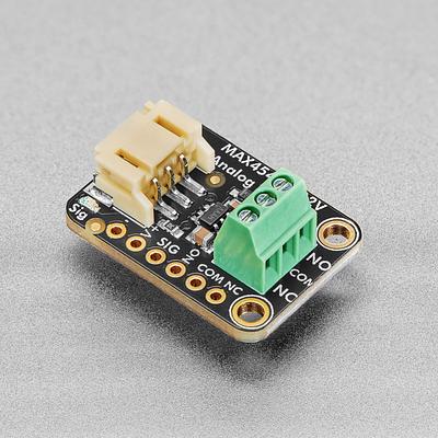 STEMMA Analog SPDT Switch - MAX4544, 12V, JST PH 2mm